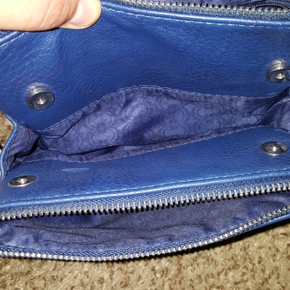 Charming Charlie Crossbody Purse. - Picture 6 of 8